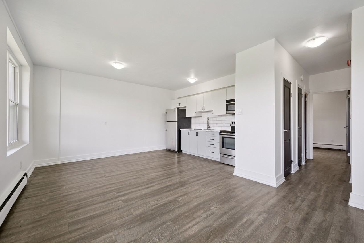 Highmont - Photo 5 of 27