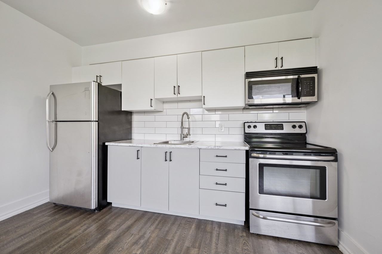 Highmont - Photo 7 of 27