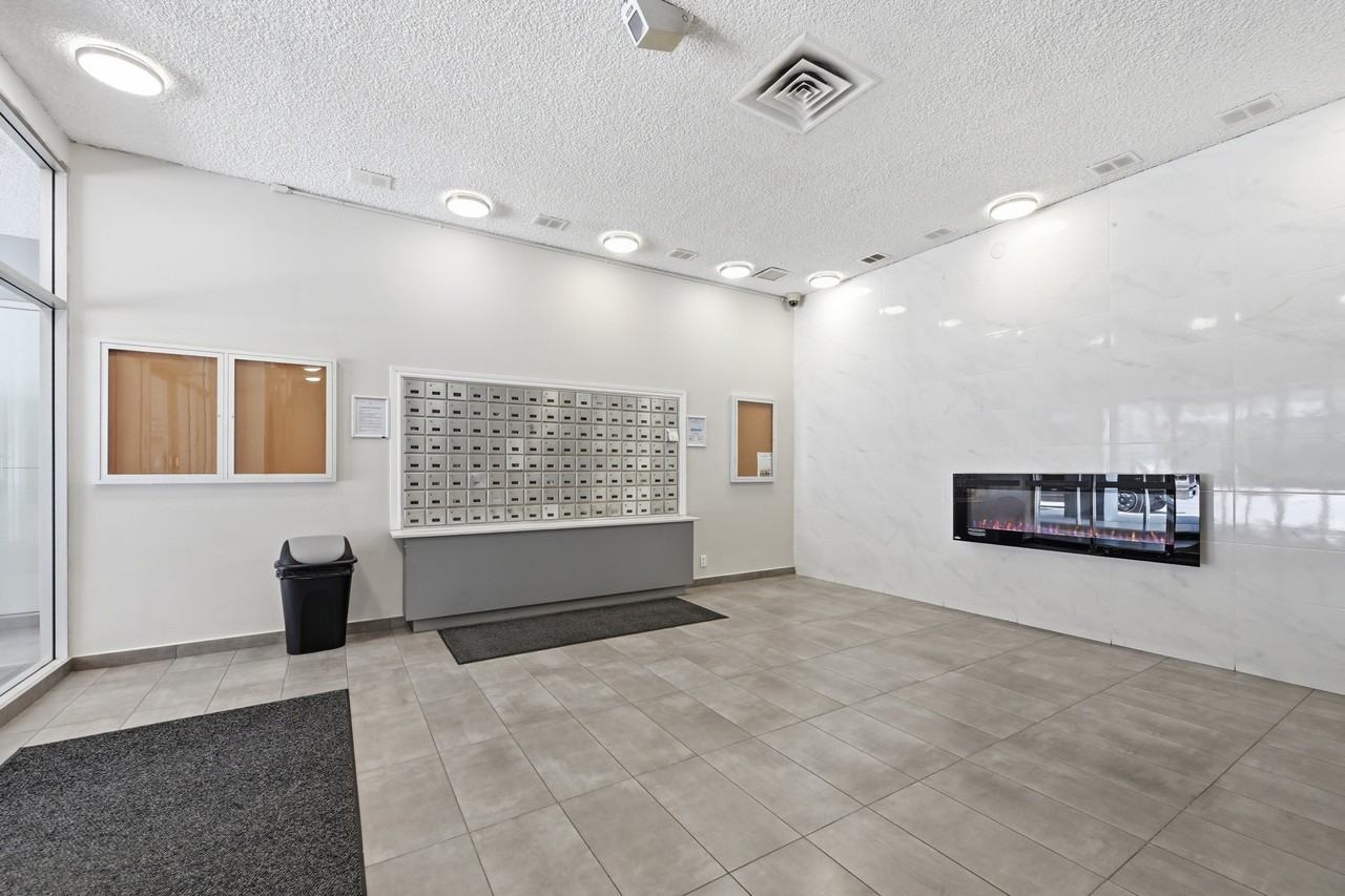 Kensington Apartments - Photo 5 of 23