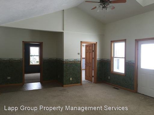 2850 Swarthout Rd - Photo 3 of 8