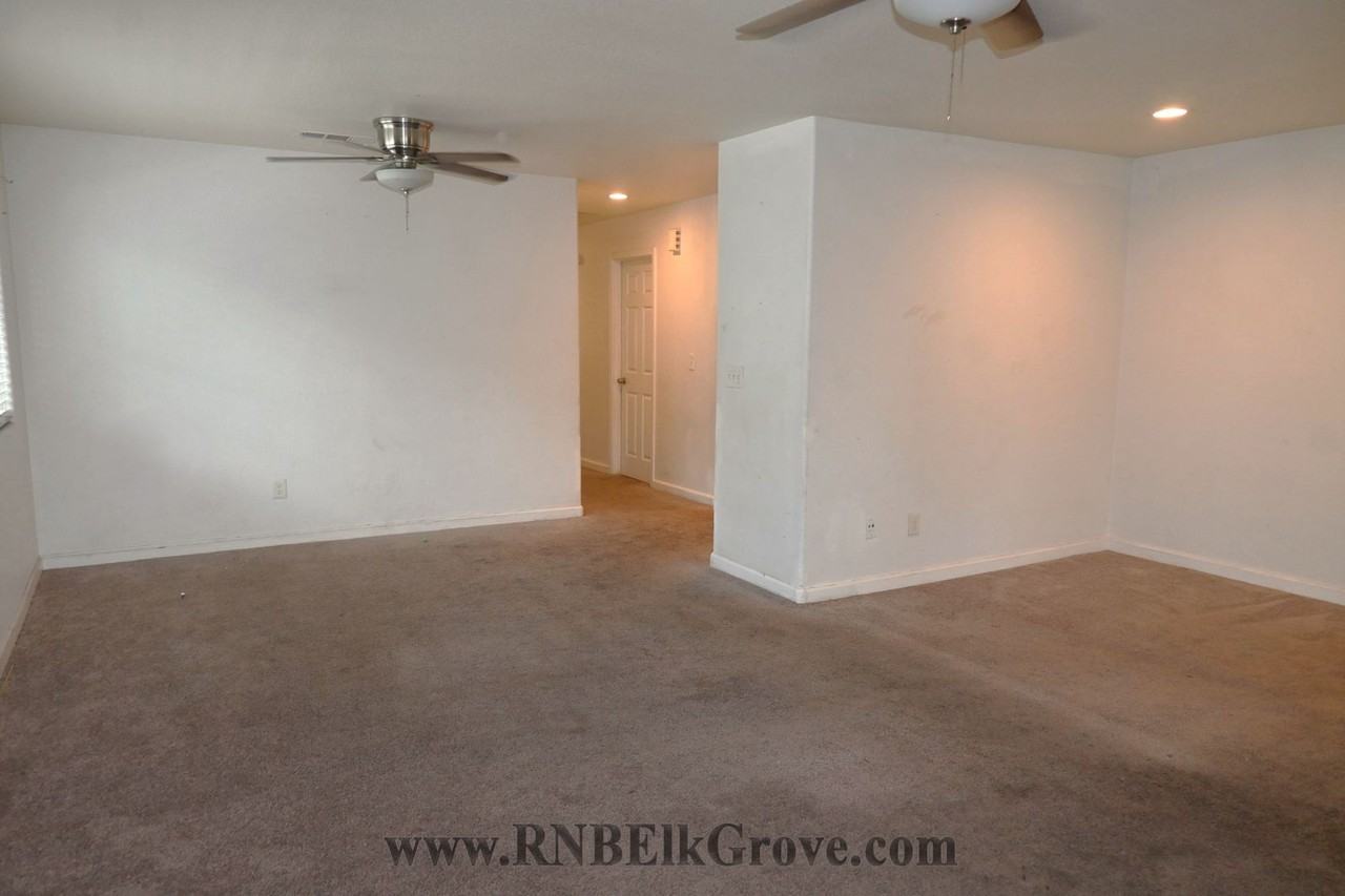 2271 E Church St - Photo 6 of 28