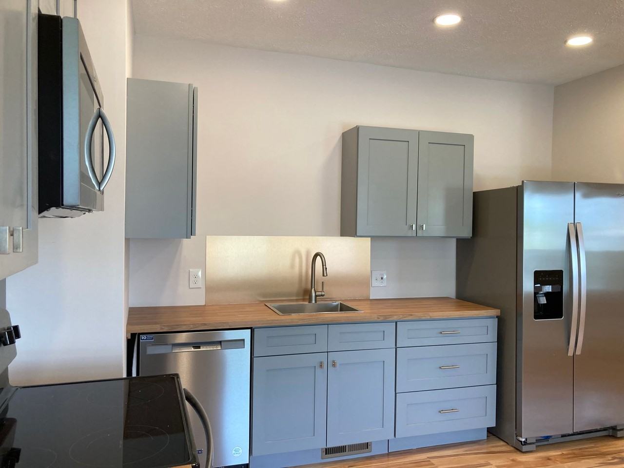 6701 Madison - Photo 4 of 50