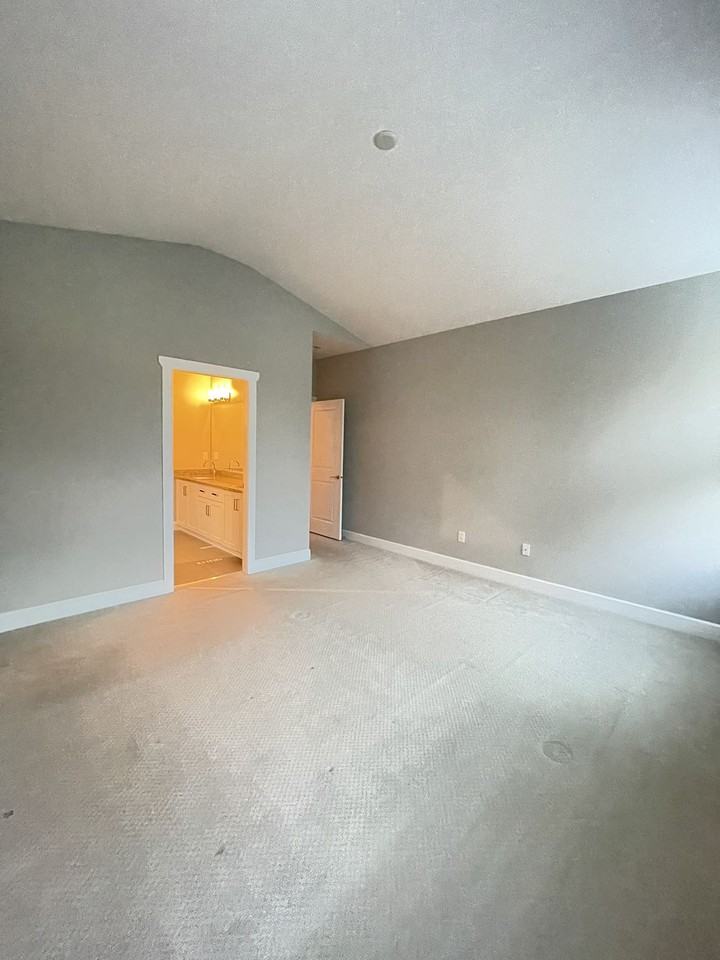 21000 78A Avenue - Photo 8