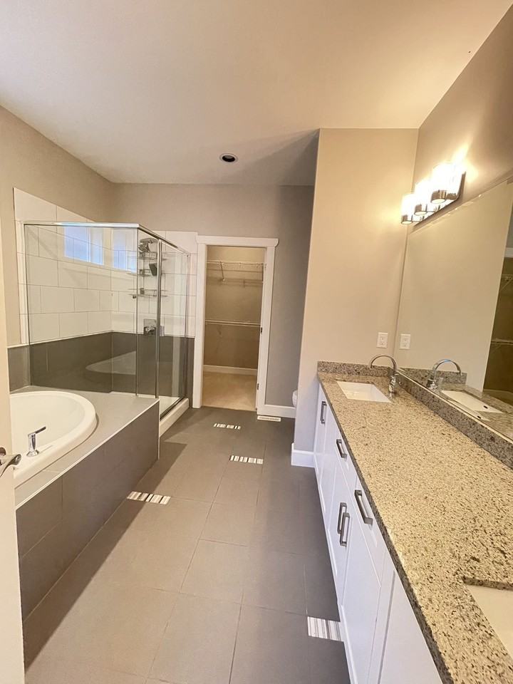 21000 78A Avenue - Photo 14
