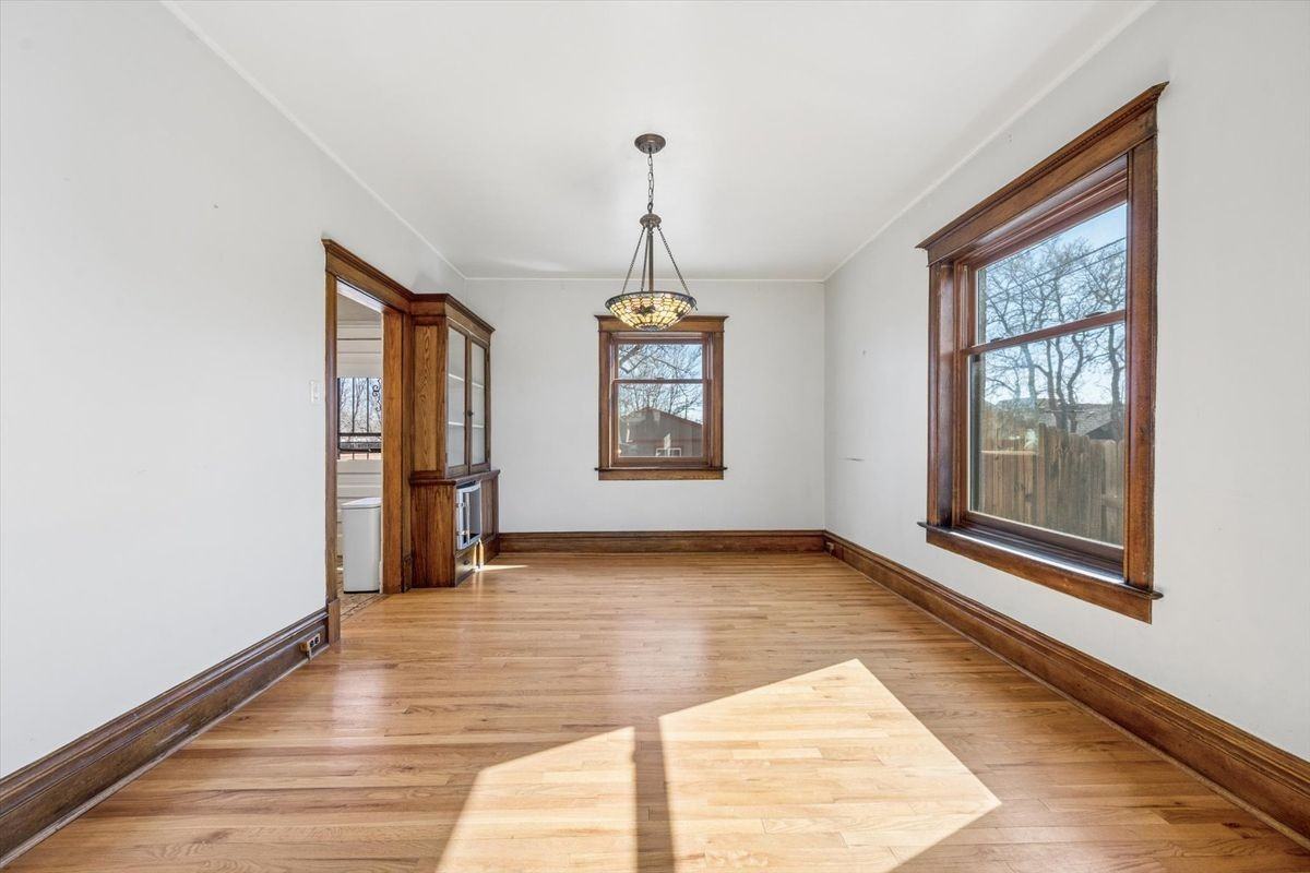 3828 Tejon St - Photo 4 of 34