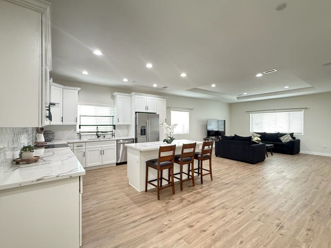 9019 Evelyn Ave - Photo 4 of 26