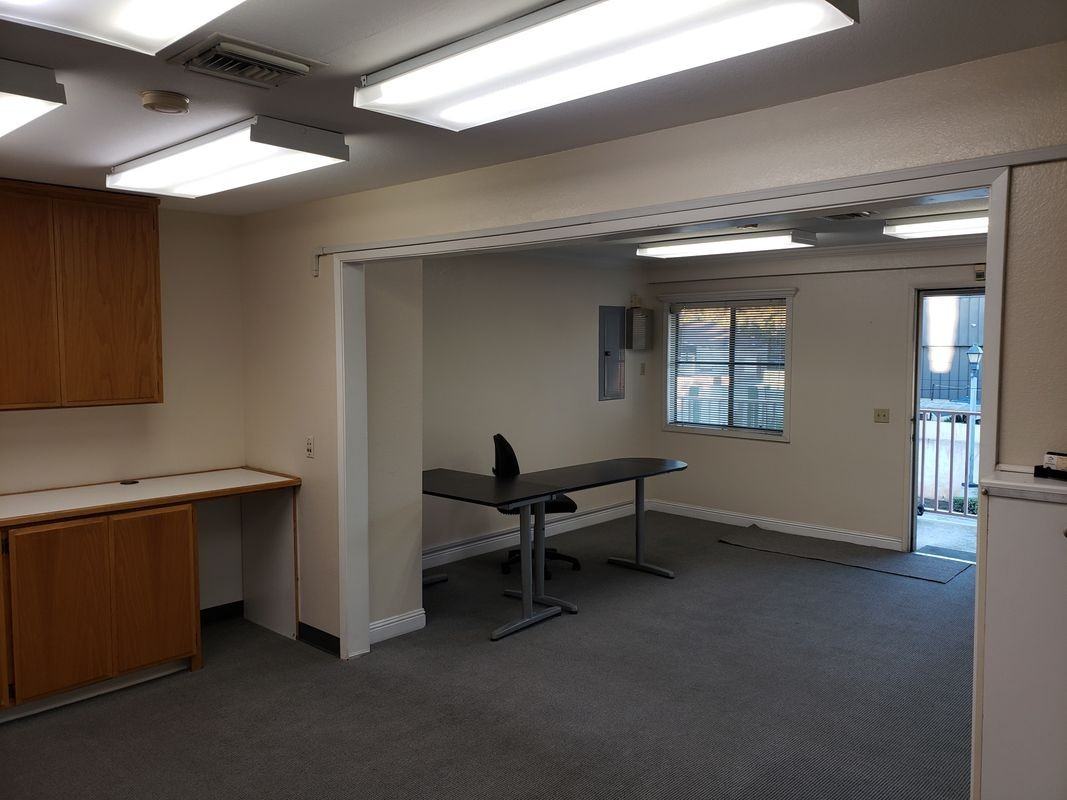 229 W Bonita Ave ##2a - Photo 2 of 10