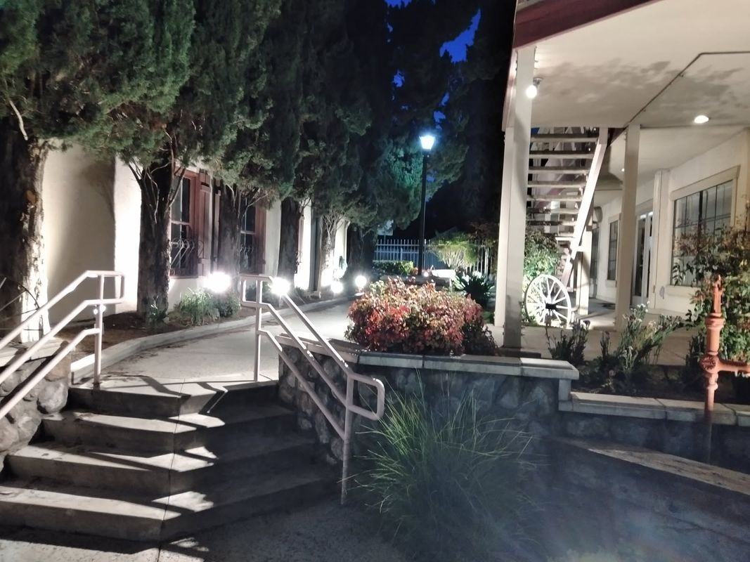 229 W Bonita Ave ##2a - Photo 6 of 10