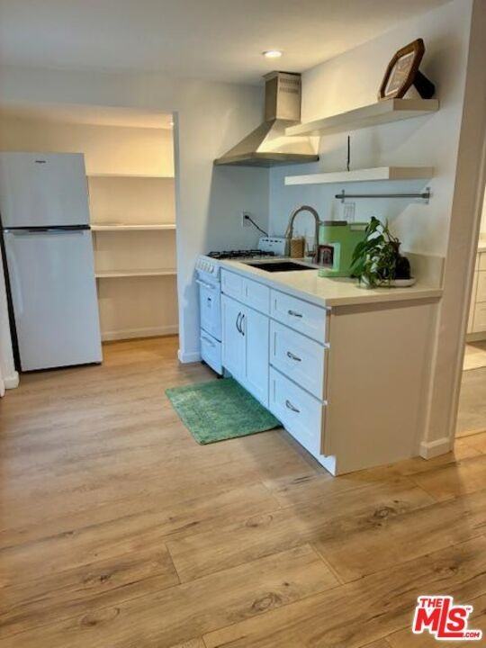 2900 Searidge St - Photo 5 of 8