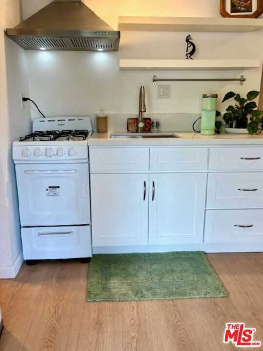 2900 Searidge St - Photo 7 of 8