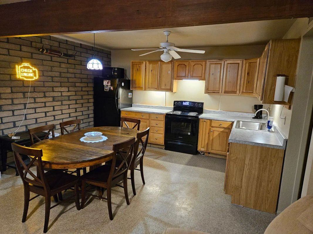 820 Yaqui Dr - Photo 3 of 14
