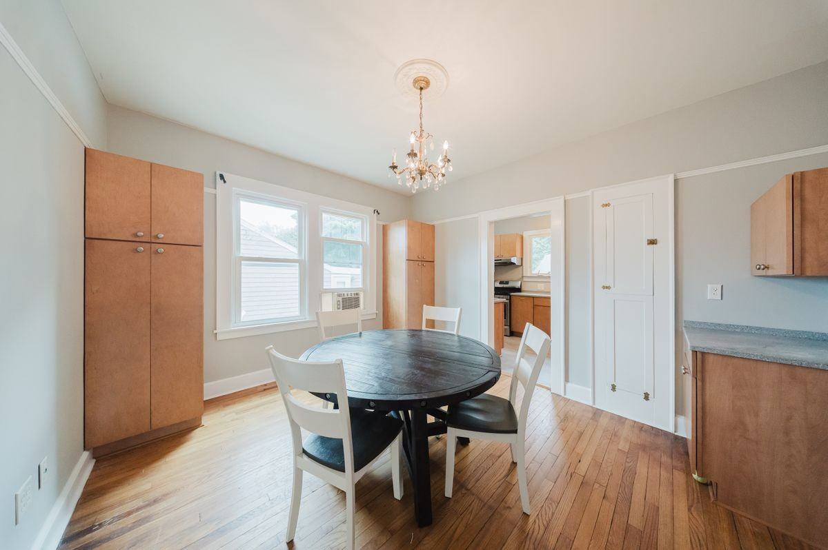 60 Dart St - Photo 3 of 23