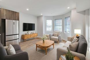 1723 Memorial Ave - Photo 1 of 1