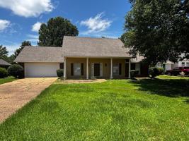 featured image of 538 Brighton Cir