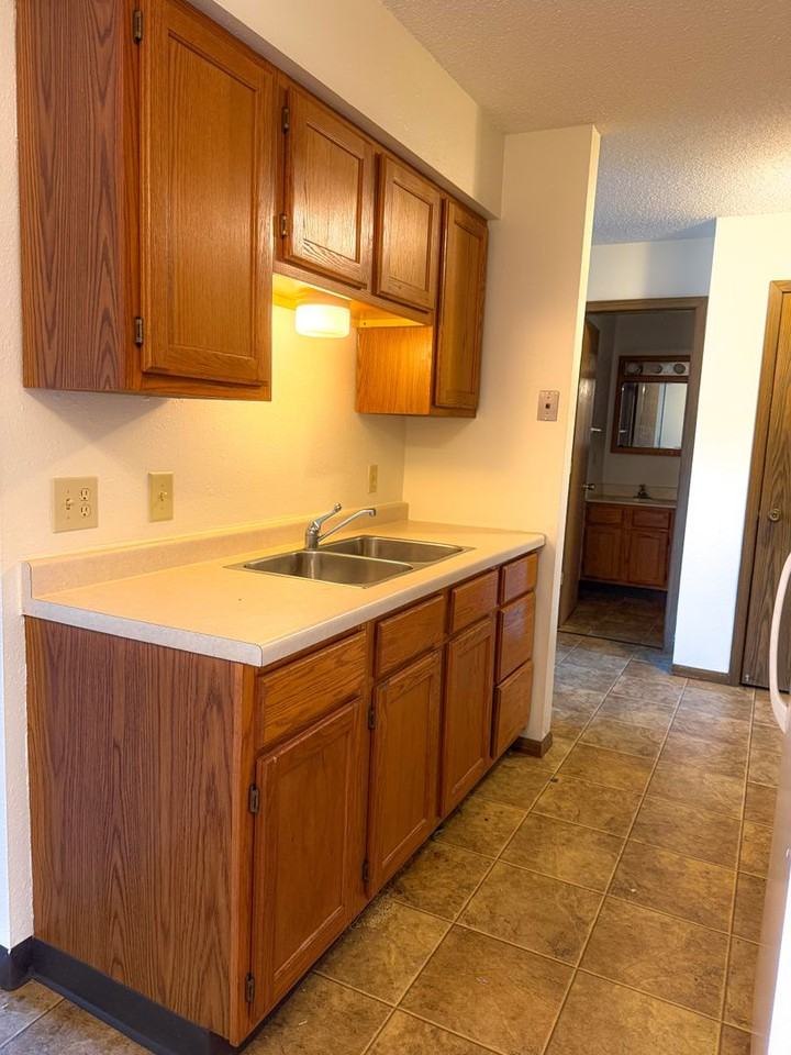 2134 8th Ave NW - Photo 5 of 9