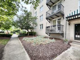 1013 N Elm St - Photo 1 of 1