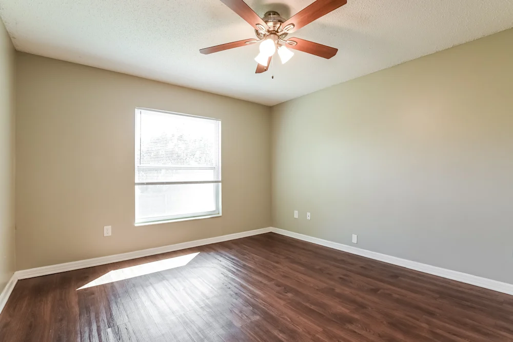 1218 Nancy Ave #NA - Photo 3 of 12