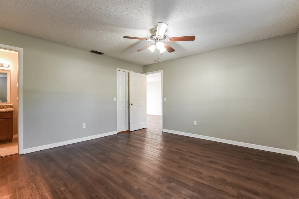 1218 Nancy Ave #NA - Photo 4 of 12