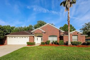 11837 Lake Fern Dr #NA - Photo 1 of 1