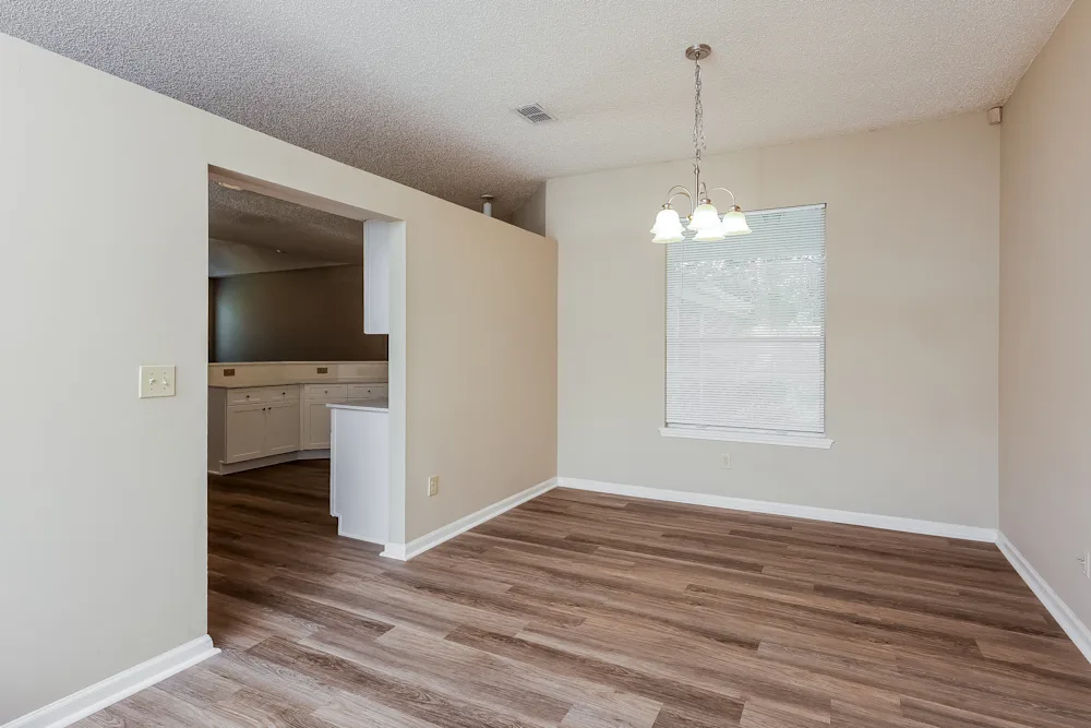11837 Lake Fern Dr #NA - Photo 7 of 11