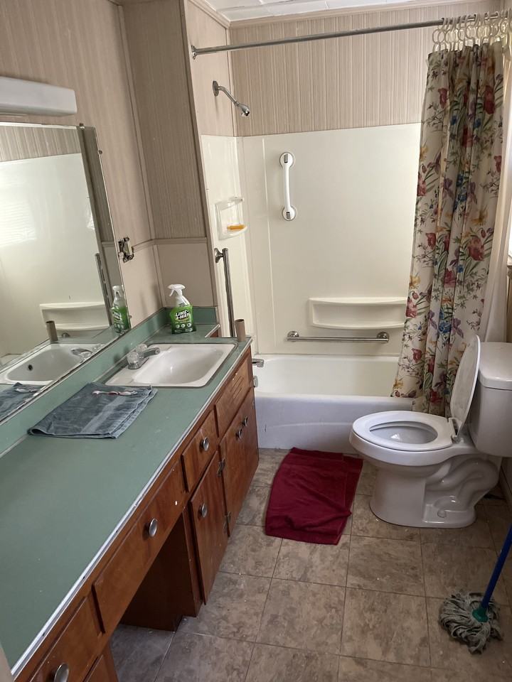 618 Bourne Ave #NA - Photo 4 of 11