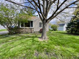featured image of 315 E Cowan Ave #NA