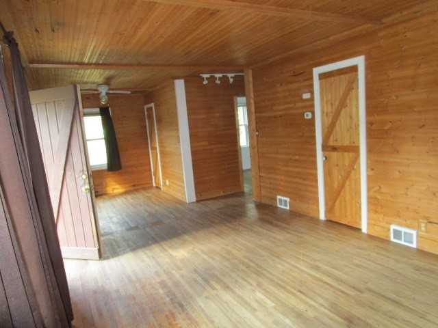 658 Keller Ave N #NA - Photo 3 of 9