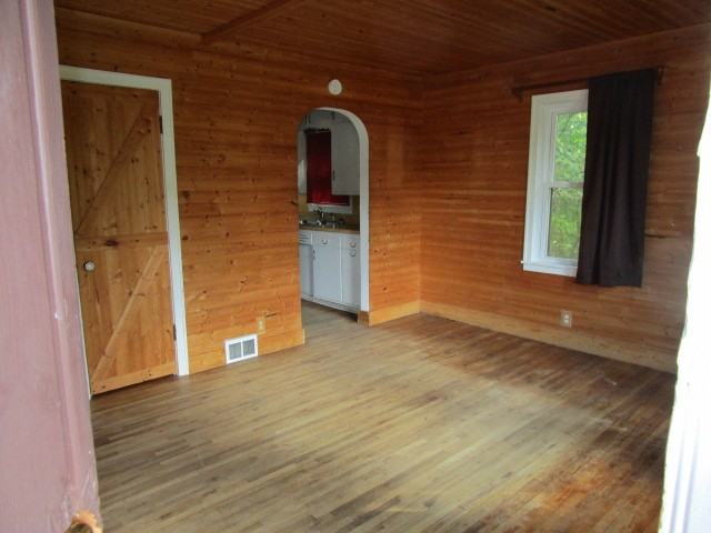 658 Keller Ave N #NA - Photo 6 of 9