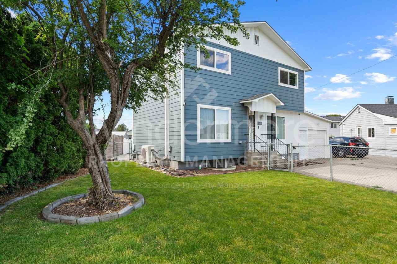 14116 E Rich Ave - Photo 5 of 41
