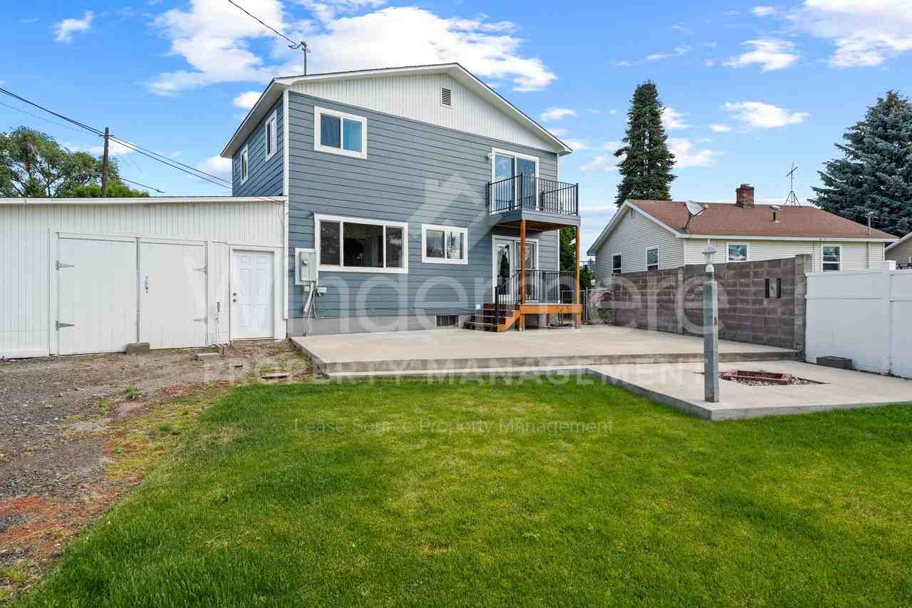 14116 E Rich Ave - Photo 3 of 41