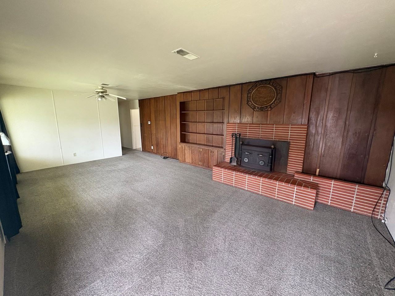 2435 B St - Photo 5 of 11
