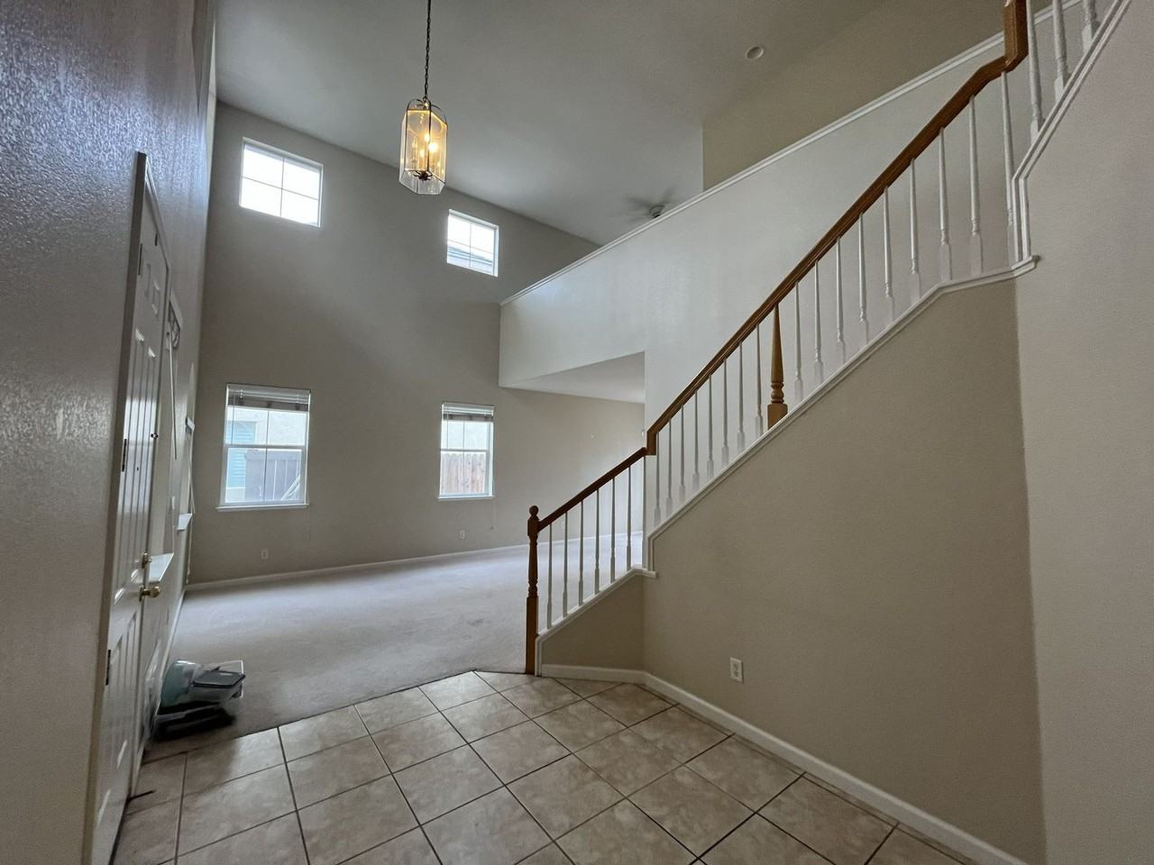 9740 Ruddy Duck Way - Photo 5 of 28