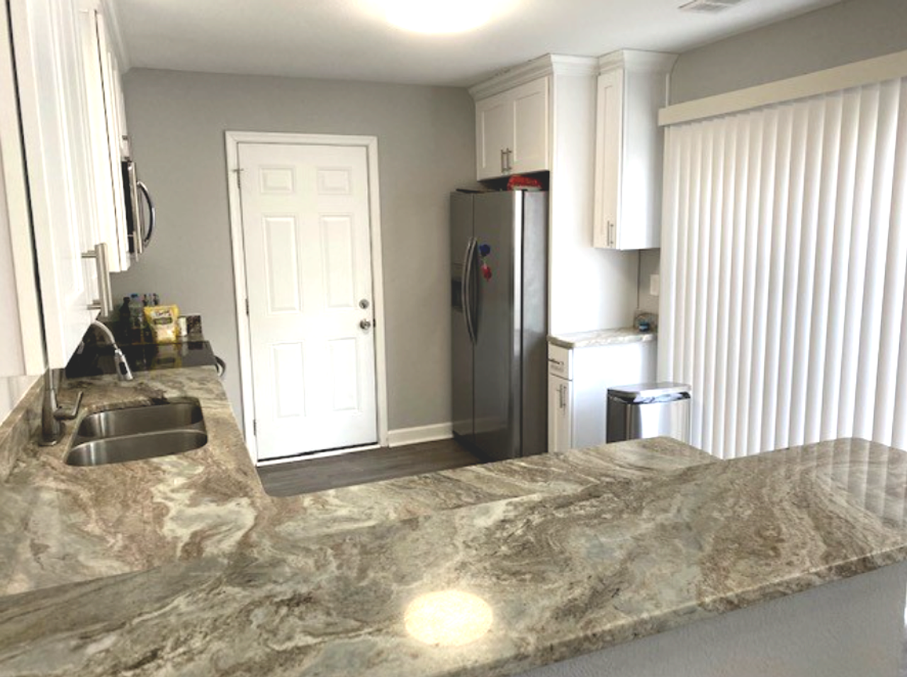 1733 Joplin Ln - Photo 7 of 7