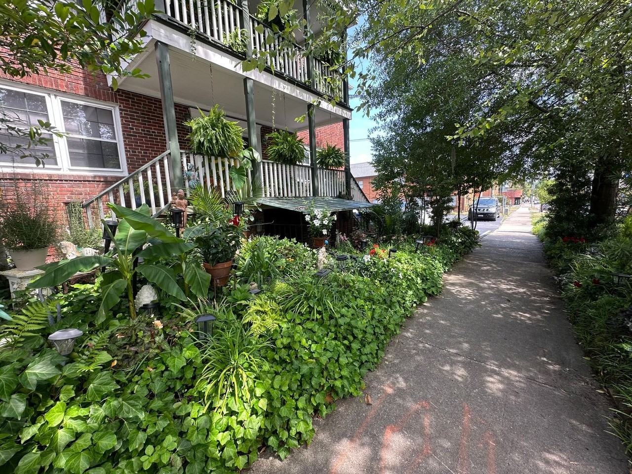 218 N 4th St - Photo 4 of 27