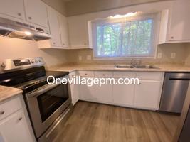 featured image of 2416 Moran St