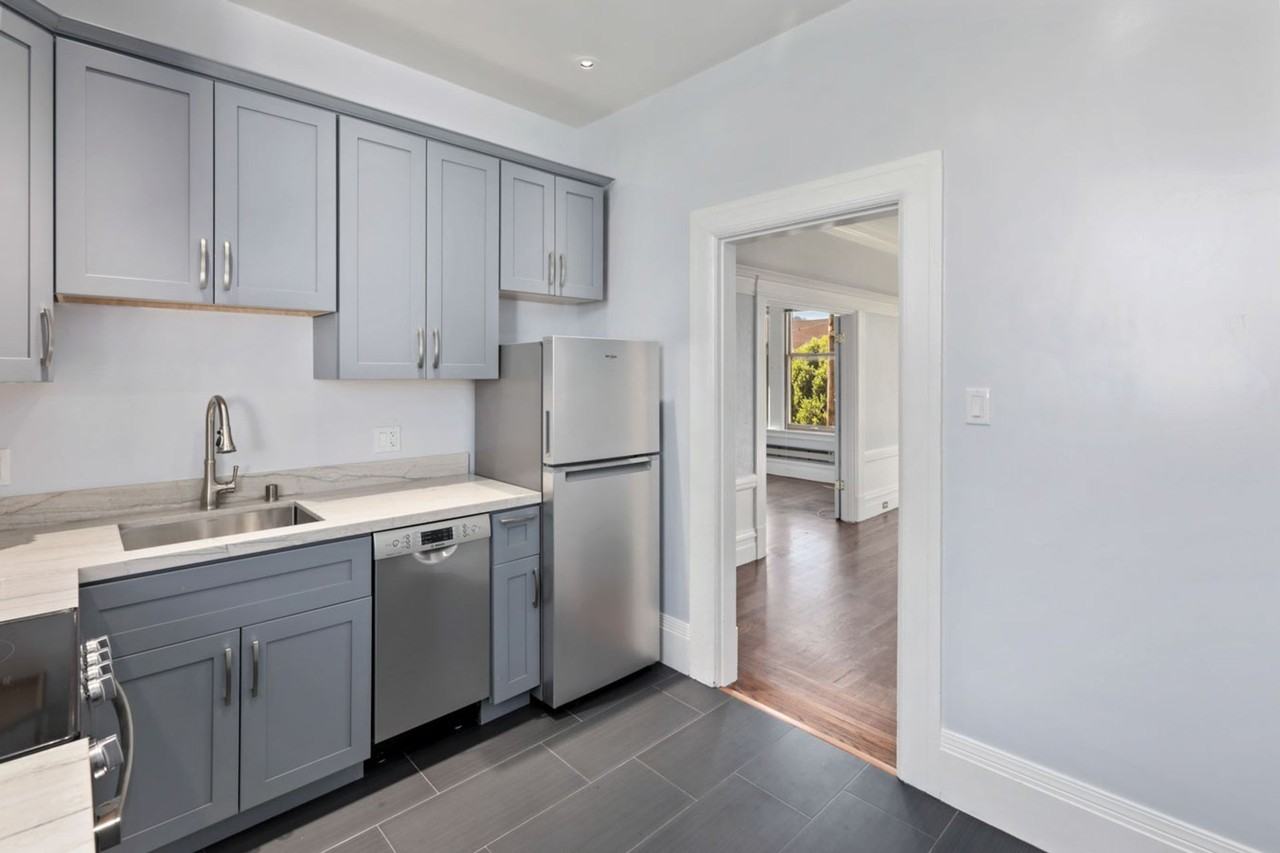 206 Steiner St #6 - Photo 7 of 31