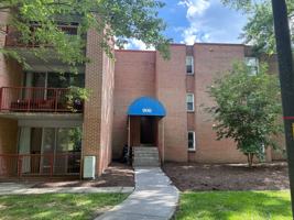 featured image of 900 Brightwood Manor Dr #B4