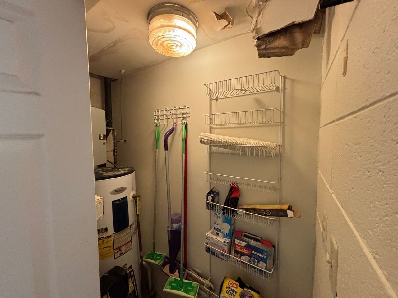 900 Brightwood Manor Dr #B4 - Photo 5 of 20