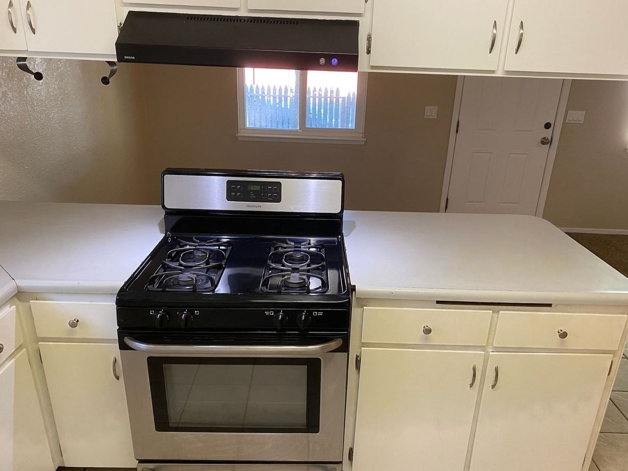 30791 Robinson Rd - Photo 5 of 13
