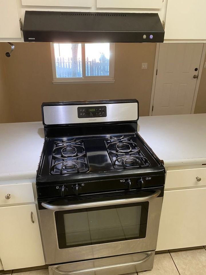 30791 Robinson Rd - Photo 6 of 13