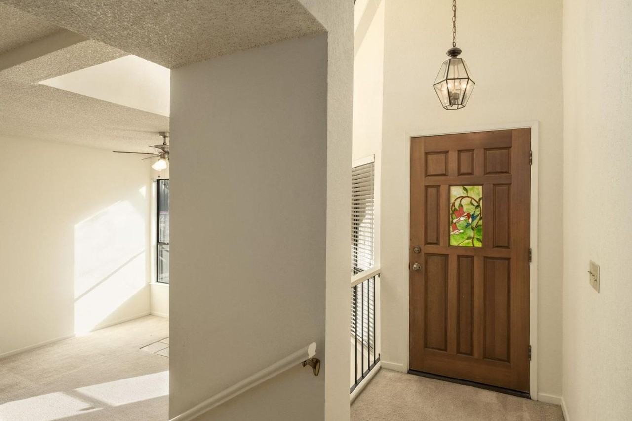 2890 E Huntington Blvd #149 - Photo 4 of 29