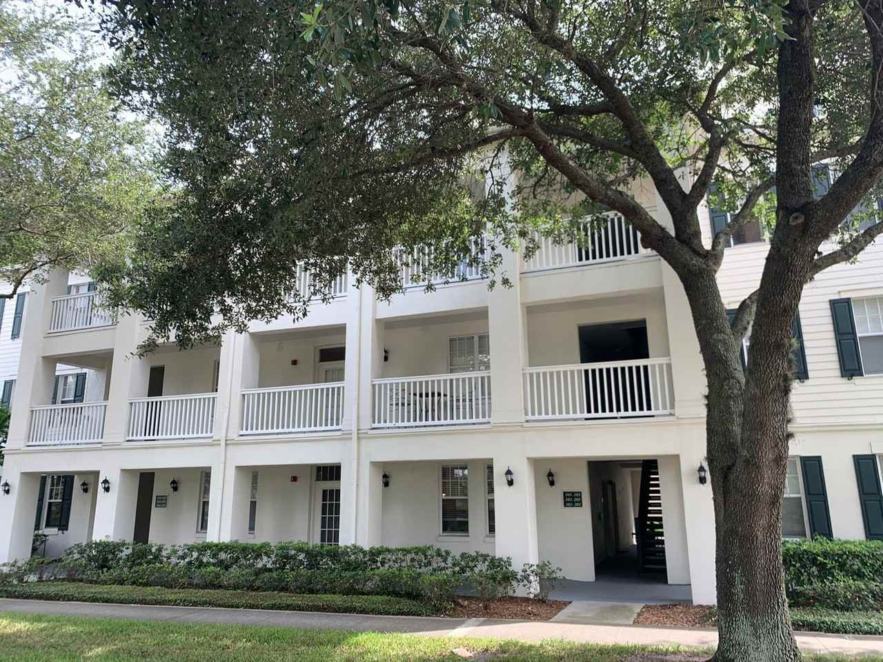700 Siena Palm Dr - Photo 4 of 15
