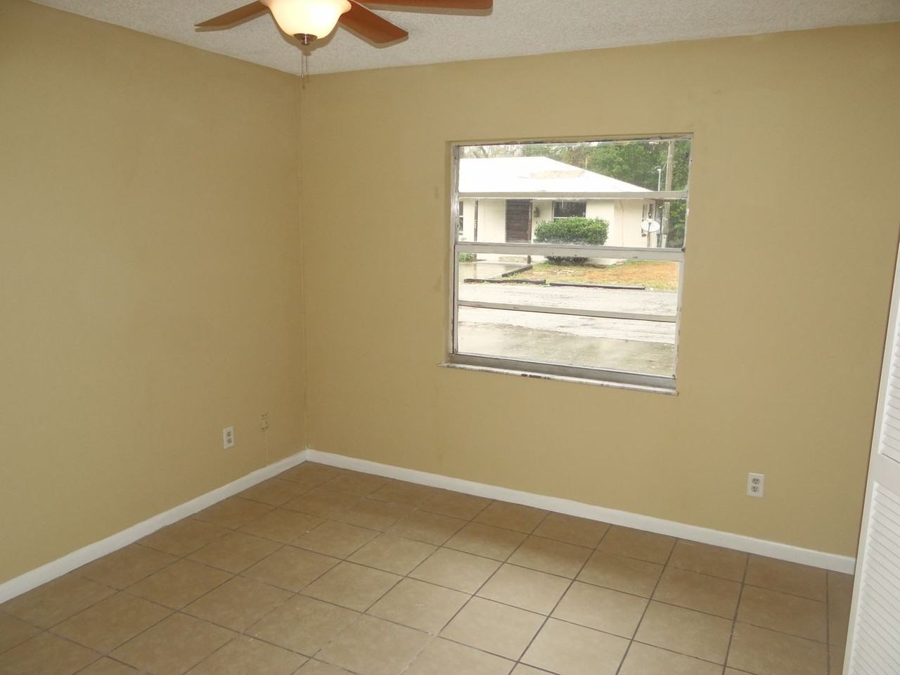 37858 Wdcf Dr #2 - Photo 4 of 10