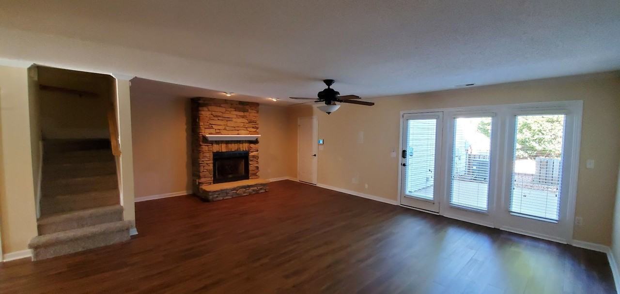 5443 Winters Way - Photo 5 of 20