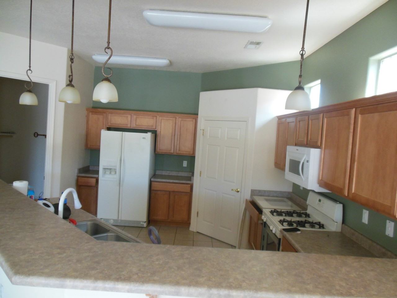1640 Arbolera Loop Se - Photo 6 of 13