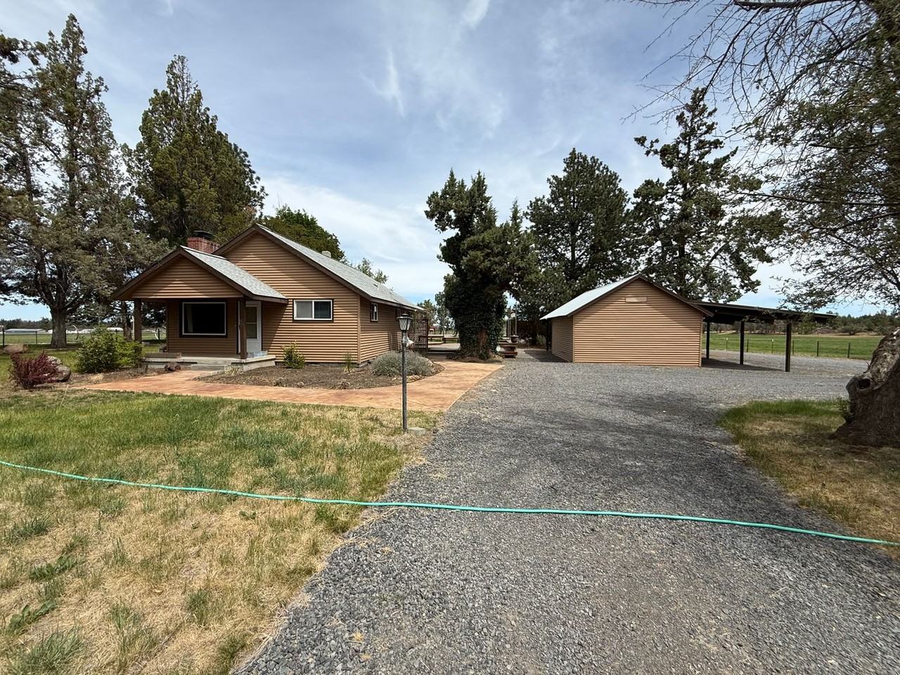 21730 Ne Butler Market Rd - Photo 2 of 43