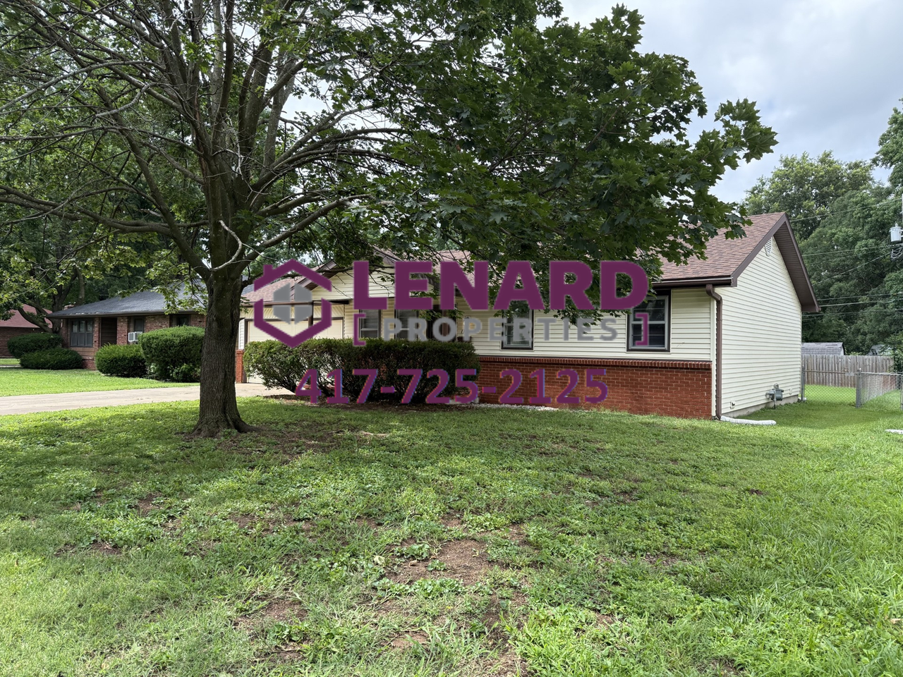 1361 E Gretna St - Photo 2 of 21