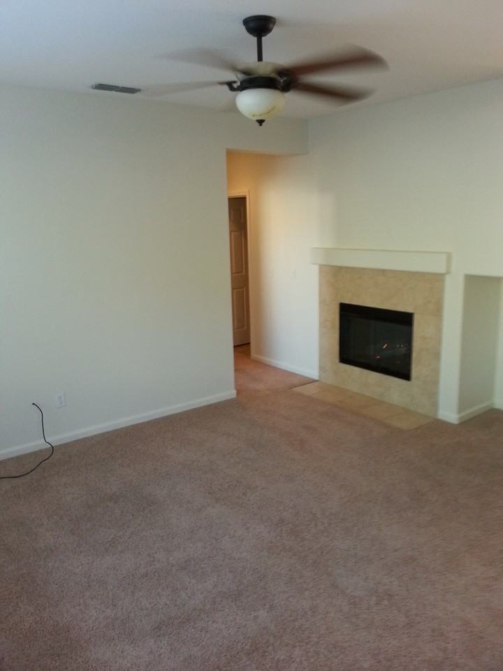 10087 Tuzza Ct - Photo 5 of 15