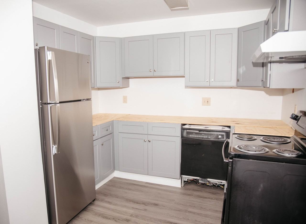 33 E Park St - Photo 5 of 20