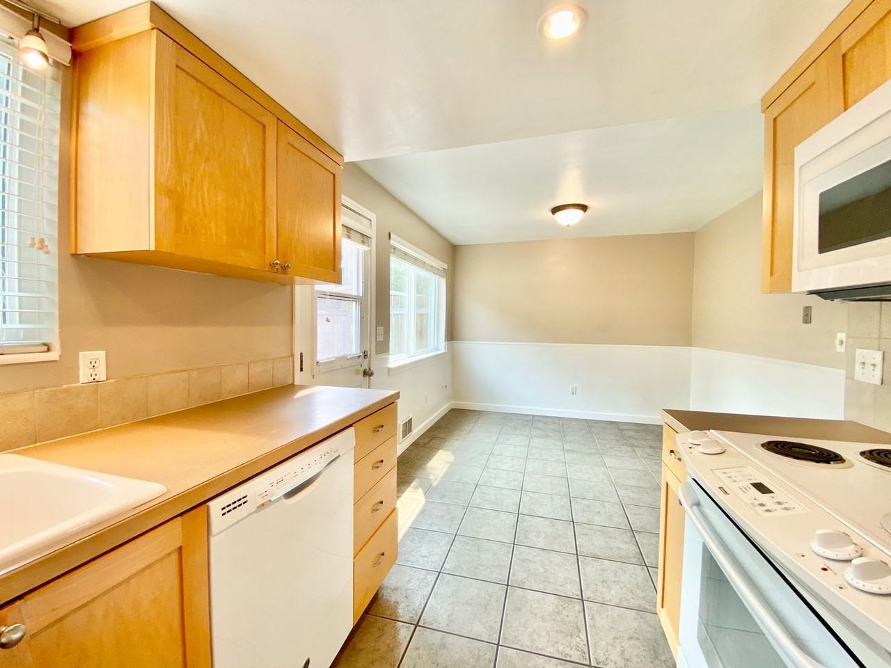 12251 Se 59th St #5906 - Photo 6 of 18